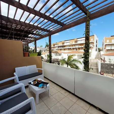 Casa Dina Apartment *